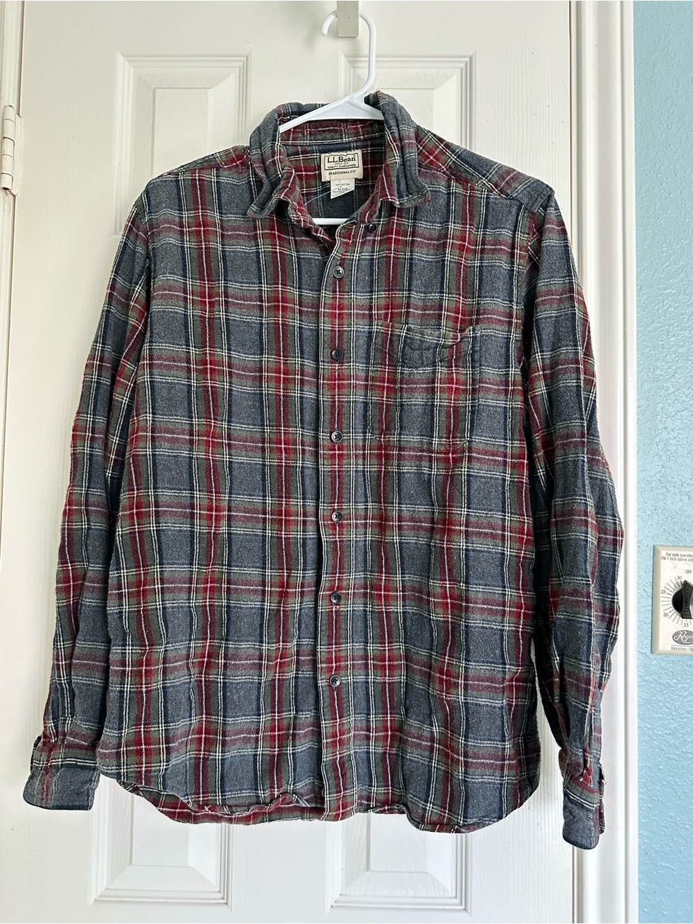LL Bean Scotch Plaid Flannel Button Shirt Traditional Fit Medium Grey Stewart